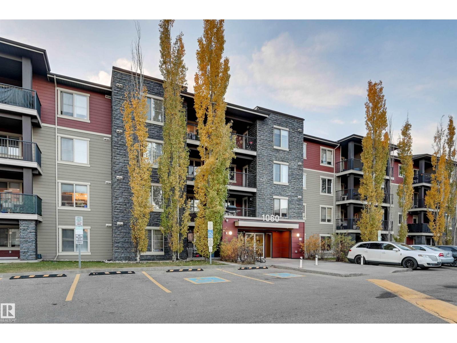 #214 1060 MCCONACHIE BV NW, Edmonton — photo 2