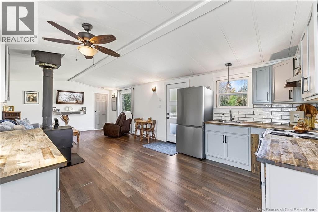 364 Board Road - 12