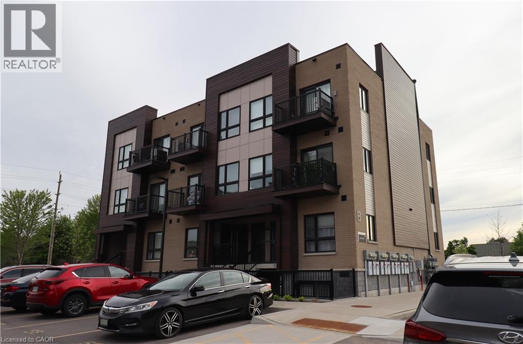 10 PALACE Street Unit# B1 — photo 3
