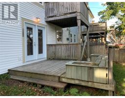 Unit C - 129 LeMarchant Road thumbnail 15