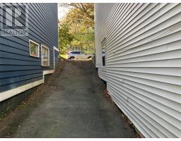 Unit C - 129 LeMarchant Road thumbnail 17
