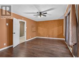38 Mollison Crescent thumbnail 26