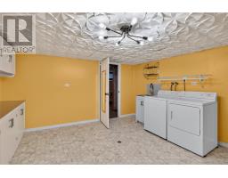 38 Mollison Crescent thumbnail 33