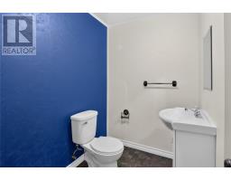 38 Mollison Crescent thumbnail 35