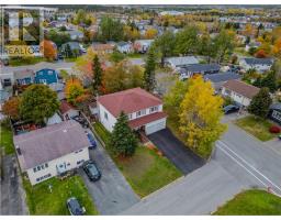 38 Mollison Crescent thumbnail 42