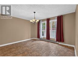 38 Mollison Crescent thumbnail 7