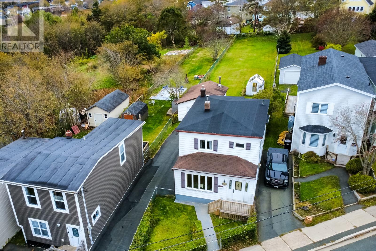 51 Golf Avenue - 1