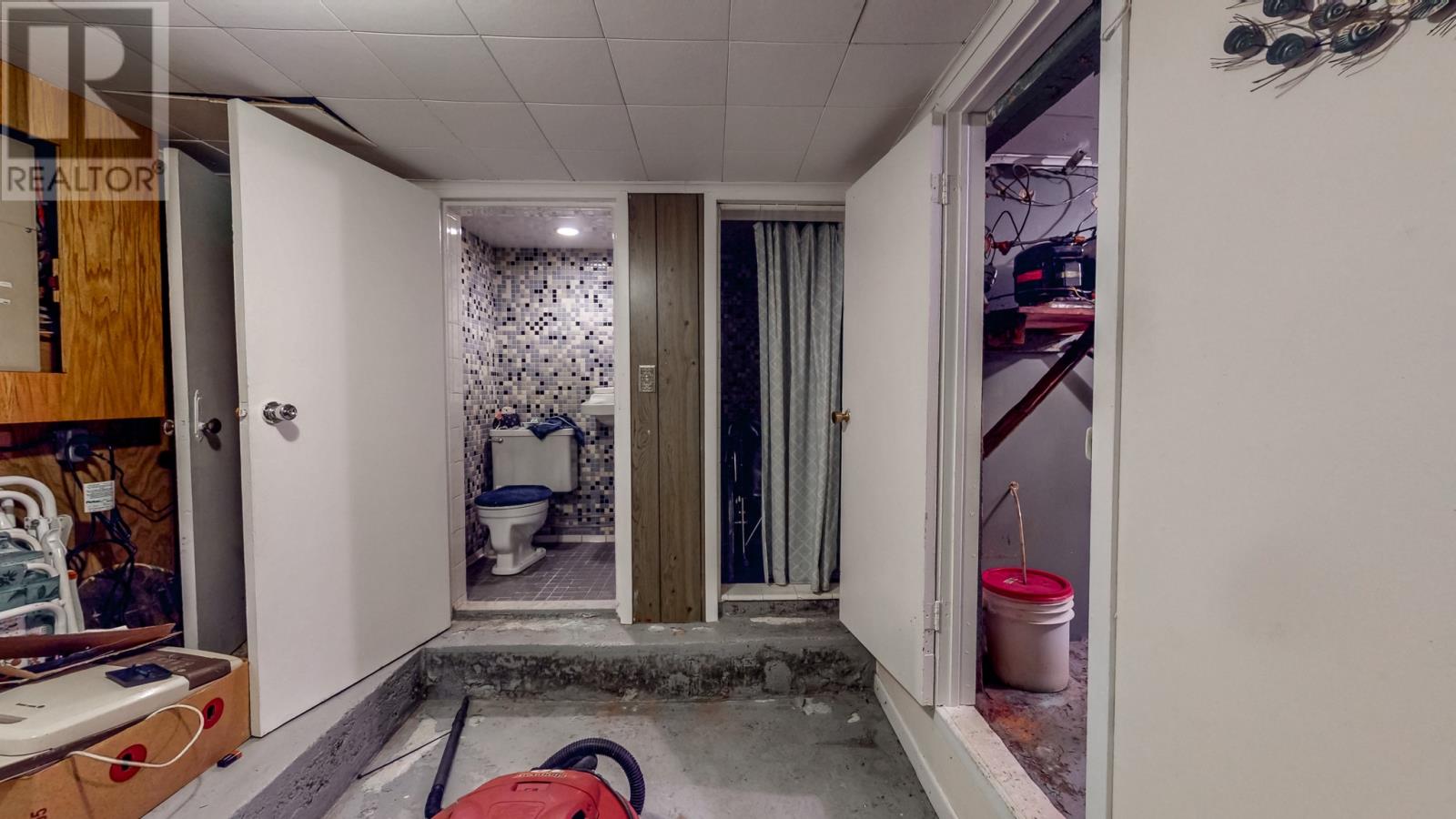 51 Golf Avenue - 15
