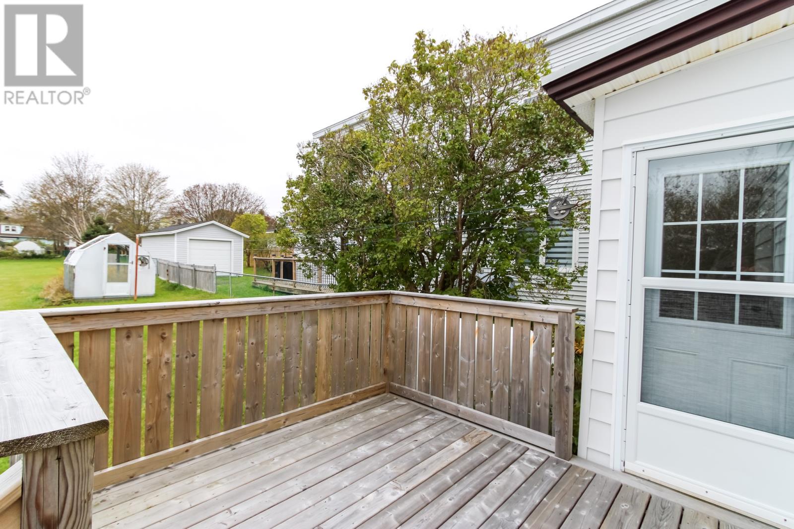 51 Golf Avenue - 42
