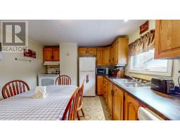 51 Golf Avenue thumbnail 12