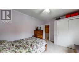 51 Golf Avenue thumbnail 26