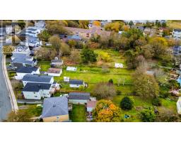 51 Golf Avenue thumbnail 33