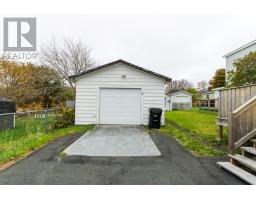 51 Golf Avenue thumbnail 43