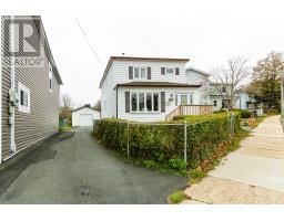 51 Golf Avenue thumbnail 45