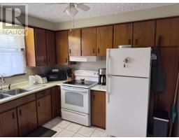 7 Centennial Drive thumbnail 15
