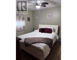 7 Centennial Drive thumbnail 33