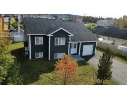 4 Warren Drive thumbnail 23