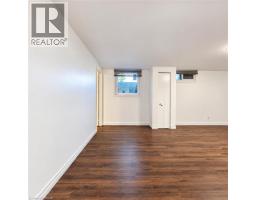 69 Tupper Crescent Unit# Lower, Kitchener, ON N2B2Y1 Photo 13