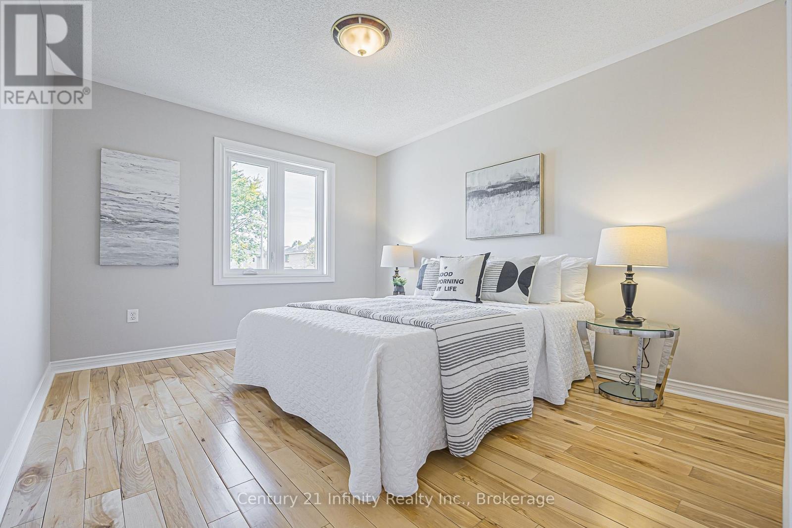 8 Weaver Street, Clarington, ON photo 20