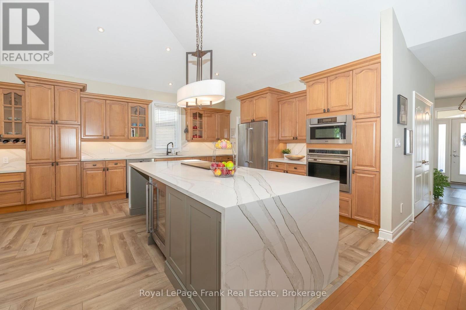 3705 Cochrane Street, Whitby, ON photo 14
