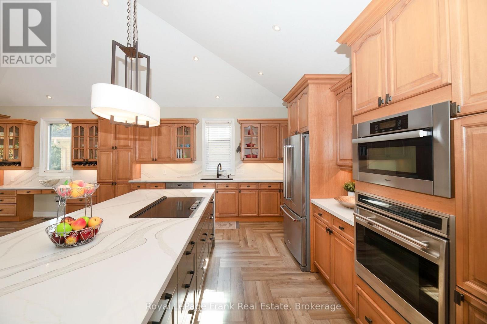 3705 Cochrane Street, Whitby, ON photo 15