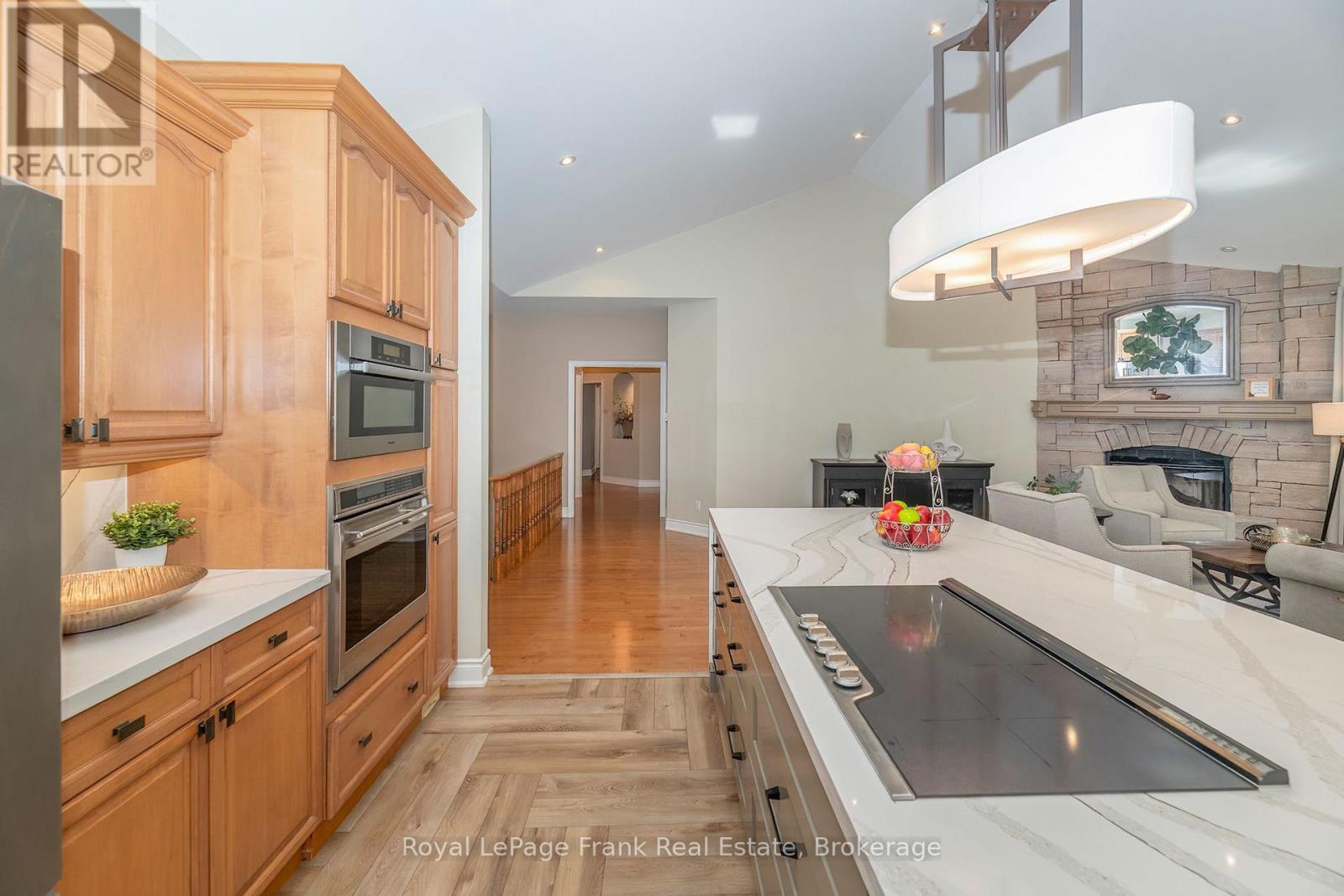 3705 Cochrane Street, Whitby, ON photo 16