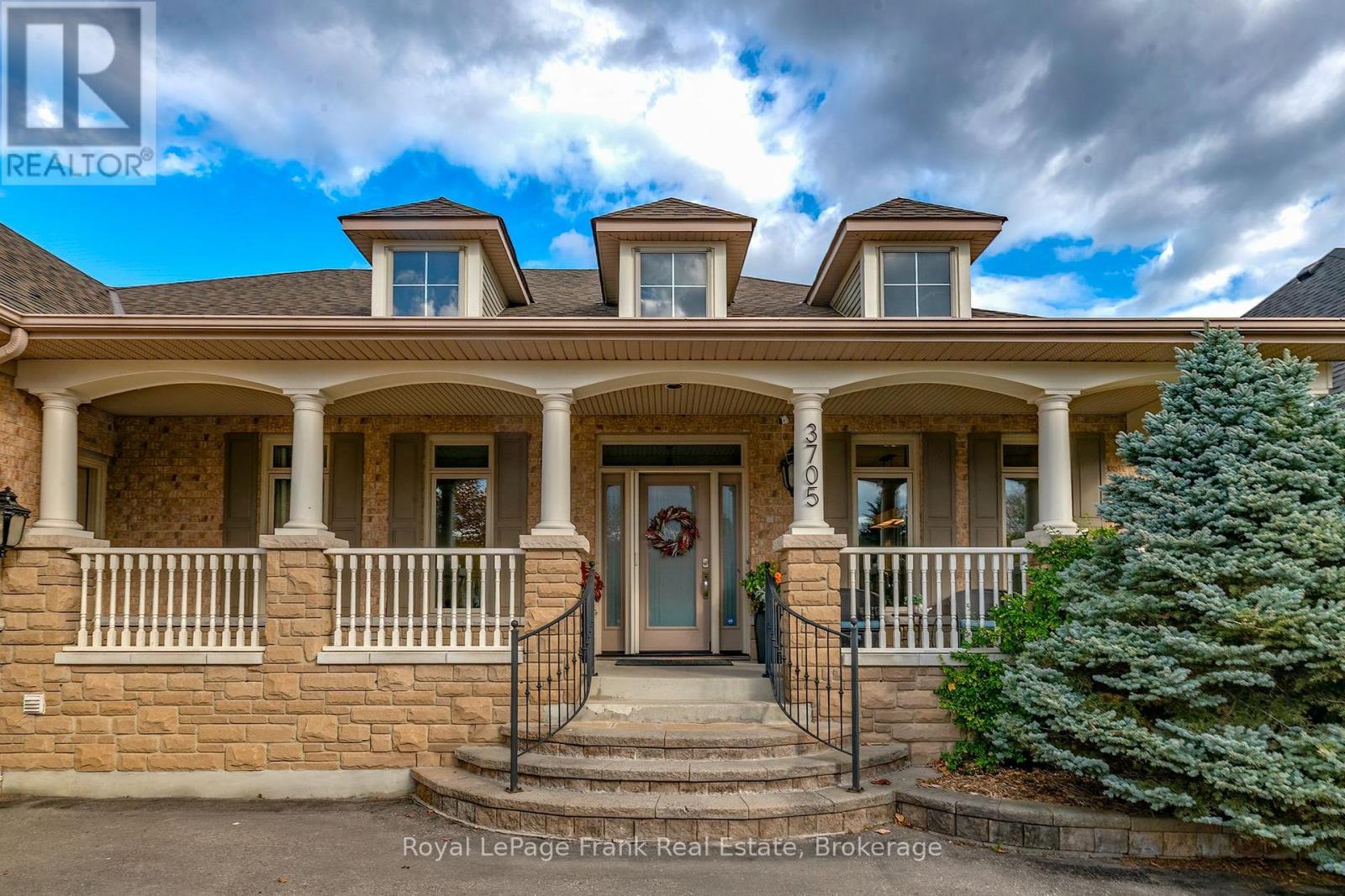 3705 Cochrane Street, Whitby, ON photo 2