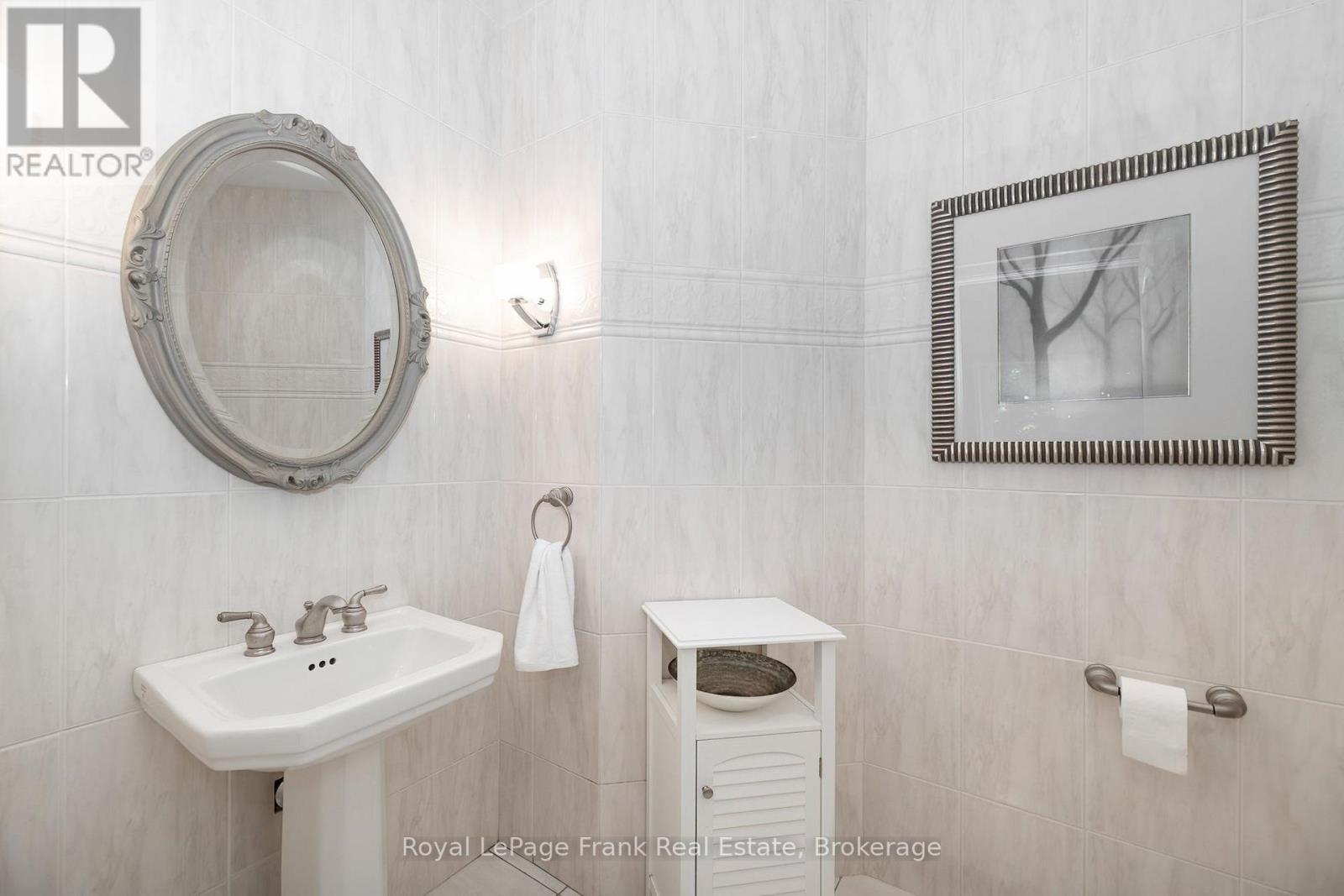 3705 Cochrane Street, Whitby, ON photo 23