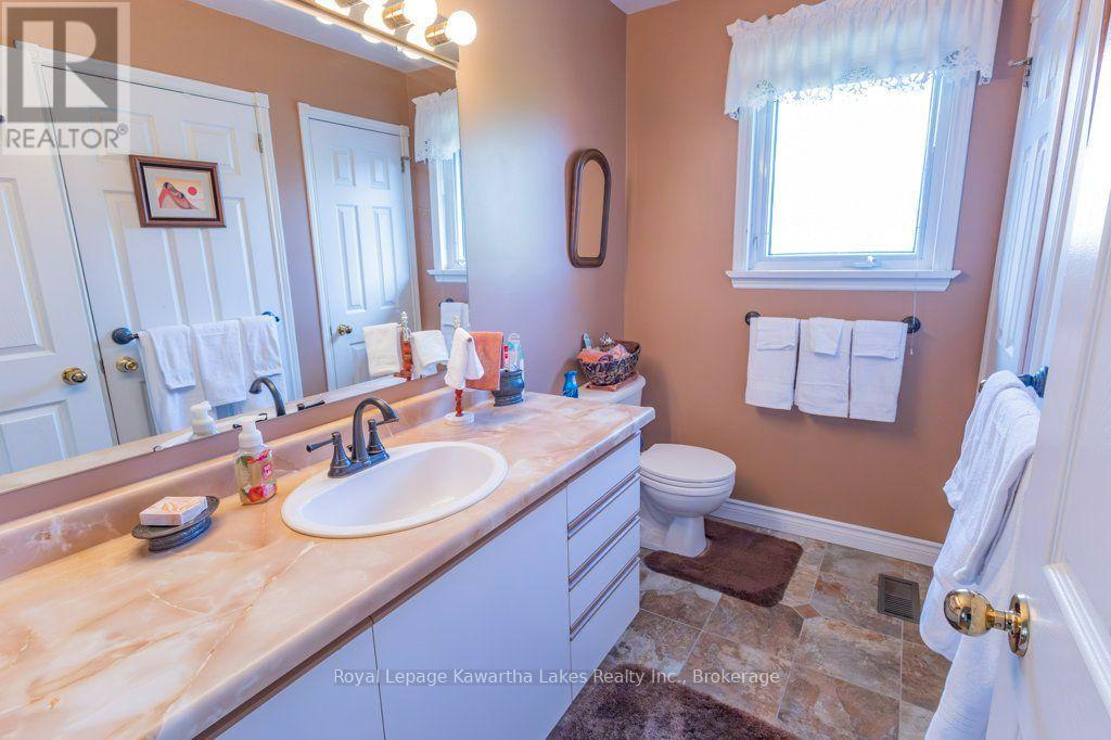35 Grant Drive, Kawartha Lakes, ON photo 44