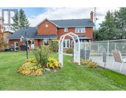 Primary Bedroom - 35 Grant Drive, Kawartha Lakes, ON K0M2M0 Photo 10