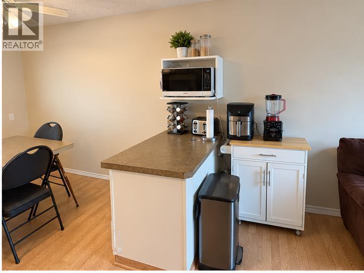 1521 19 Avenue N, photo 5 of 18