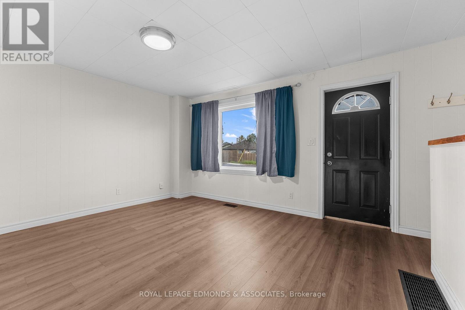 Homes for Sale in Pembroke – 245 FORCED ROAD – By Peter Sagos - Image 26
