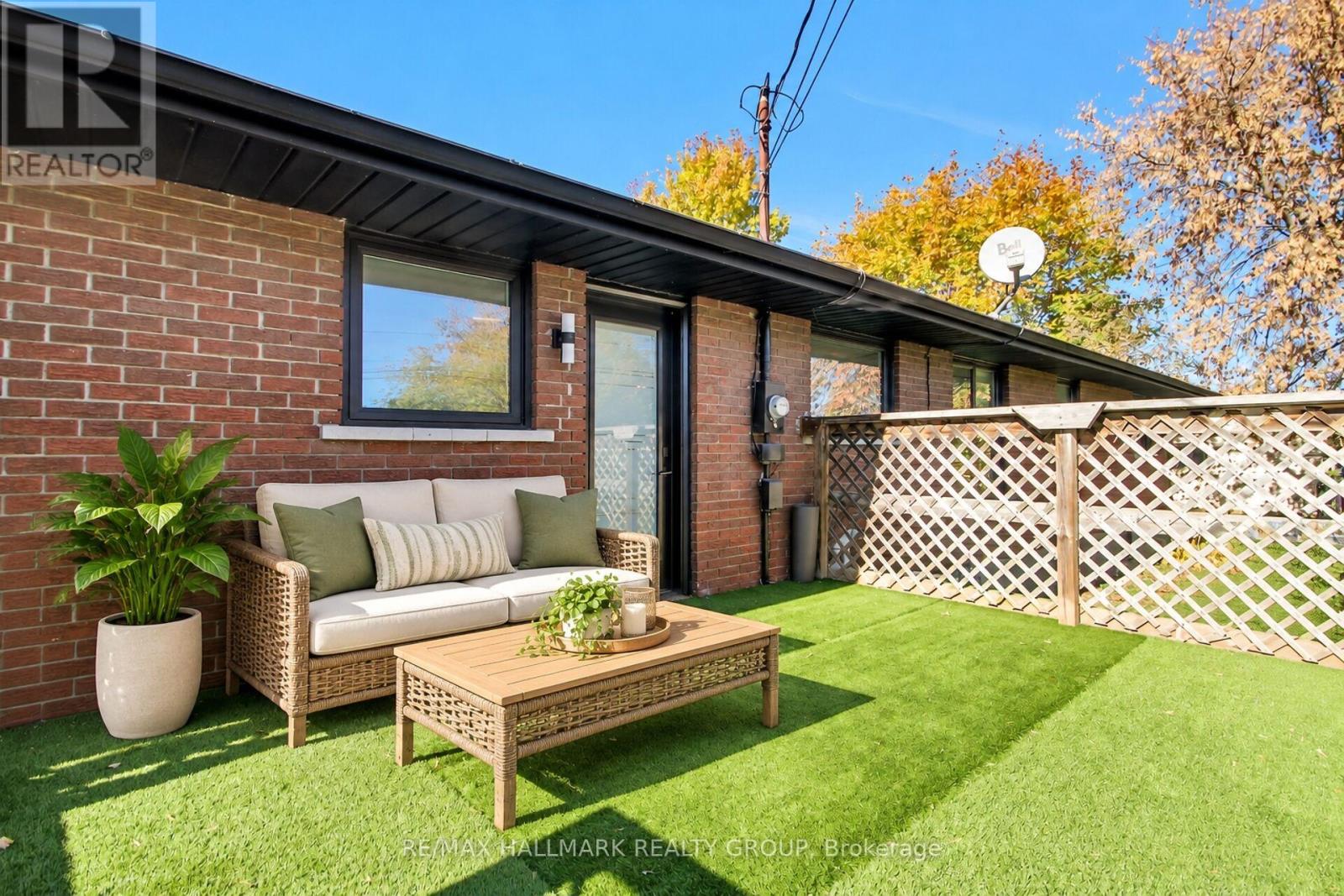Private Backyard Deck