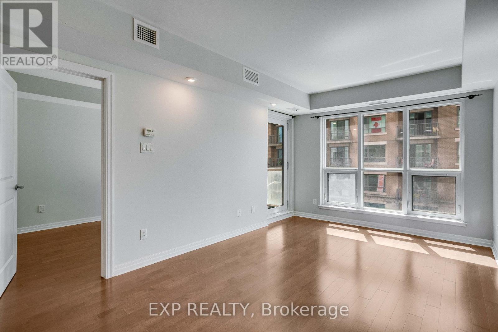 Commercial Properties for Sale in Ottawa – 405 – 195 BESSERER STREET – By Peter Sagos - Image 9