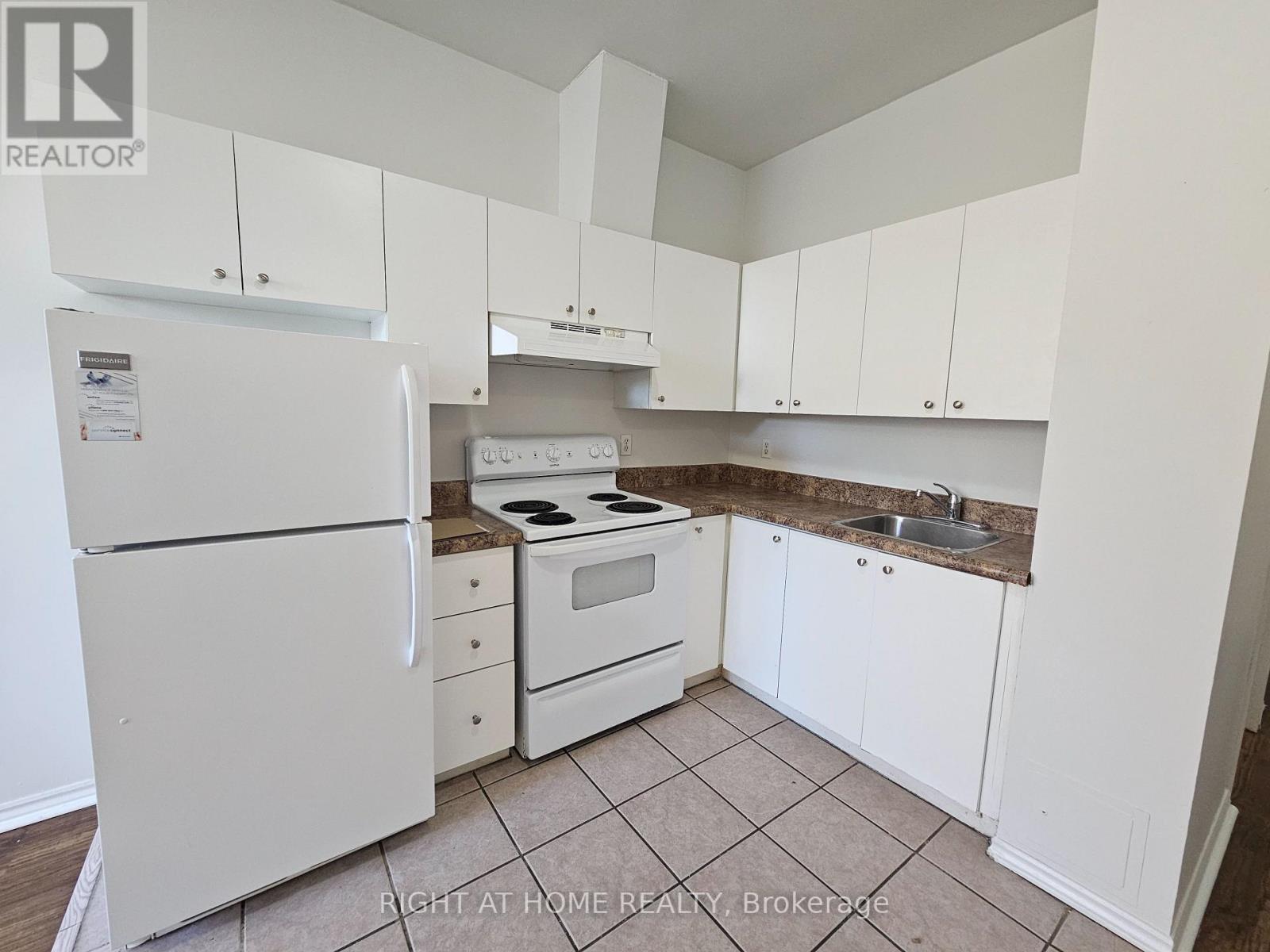 Photo of 1801 Eglinton Avenue
