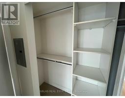 2412 - 2181 Yonge Street, Toronto, ON M4S3H7 Photo 10