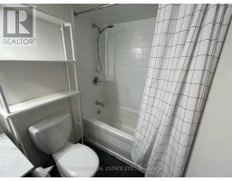 2412 - 2181 Yonge Street, Toronto, ON M4S3H7 Photo 15