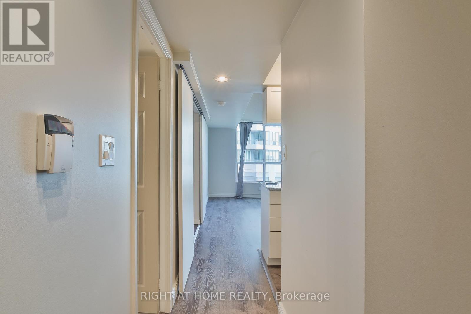222- 230 Queens Quay West, Toronto, ON photo 20