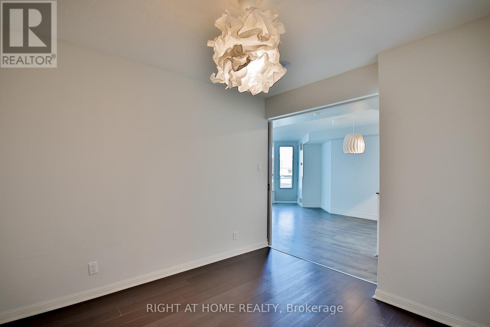 222- 230 Queens Quay West, Toronto, ON photo 35