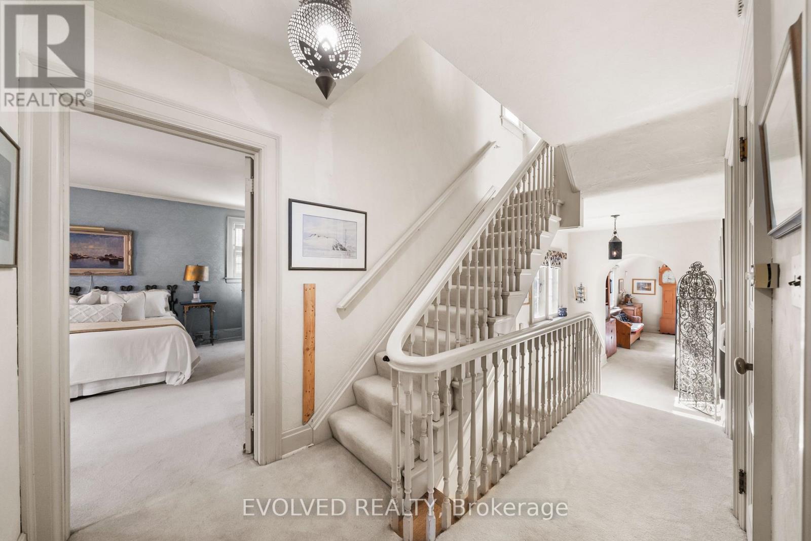 4 Dunloe Road, Toronto, ON photo 28