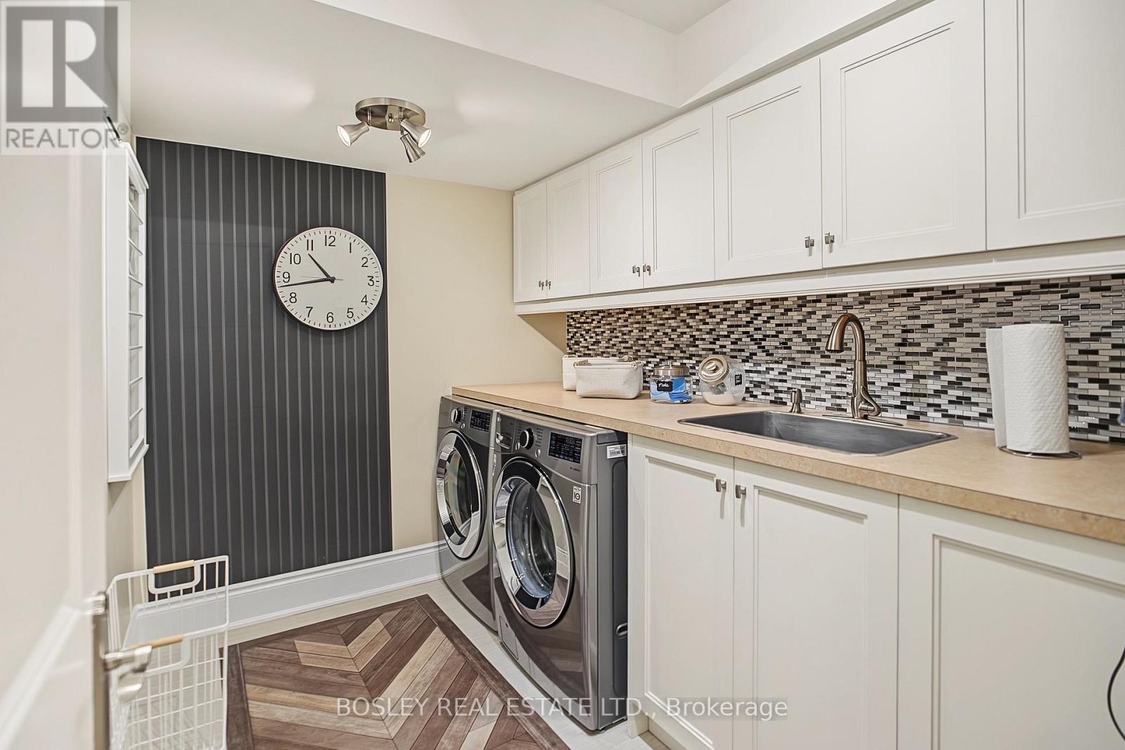 34 Glenbrae Avenue, Toronto, ON photo 33