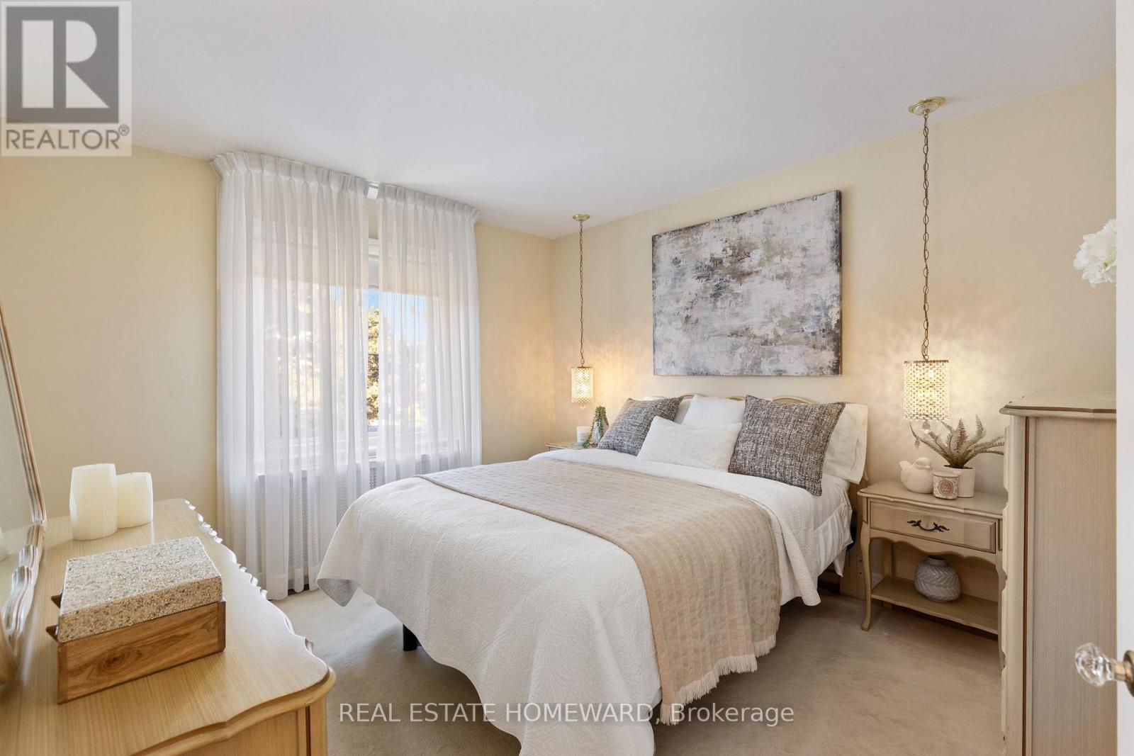 275 Blantyre Avenue, Toronto, ON photo 12