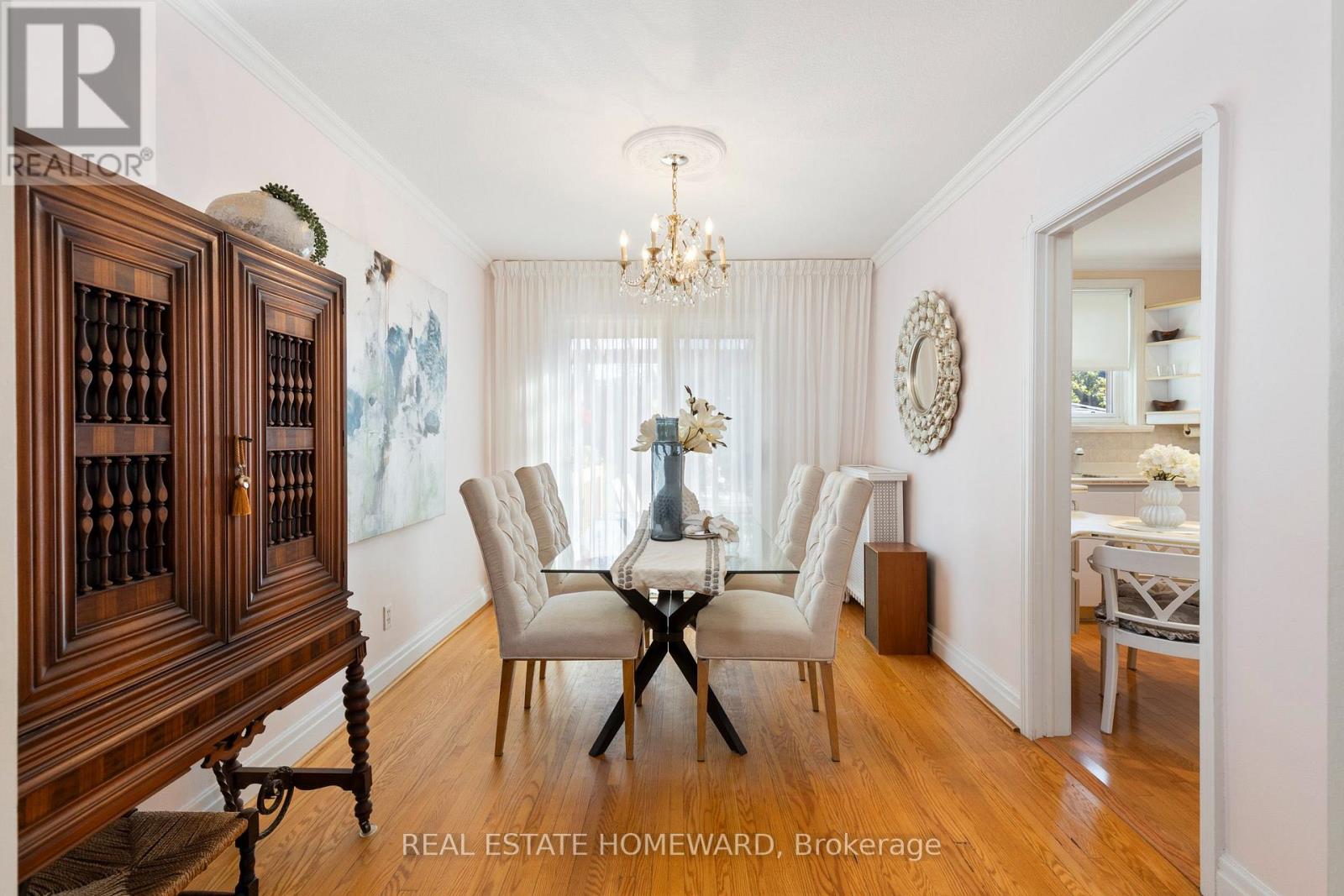 275 Blantyre Avenue, Toronto, ON photo 6