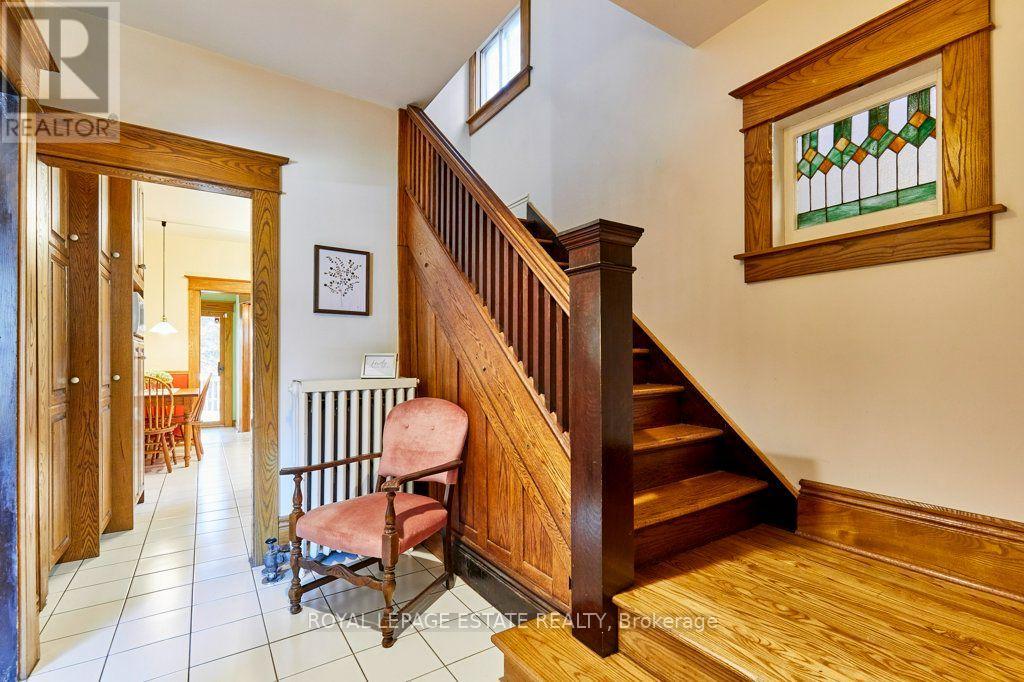 26 Bingham Avenue, Toronto, ON photo 2
