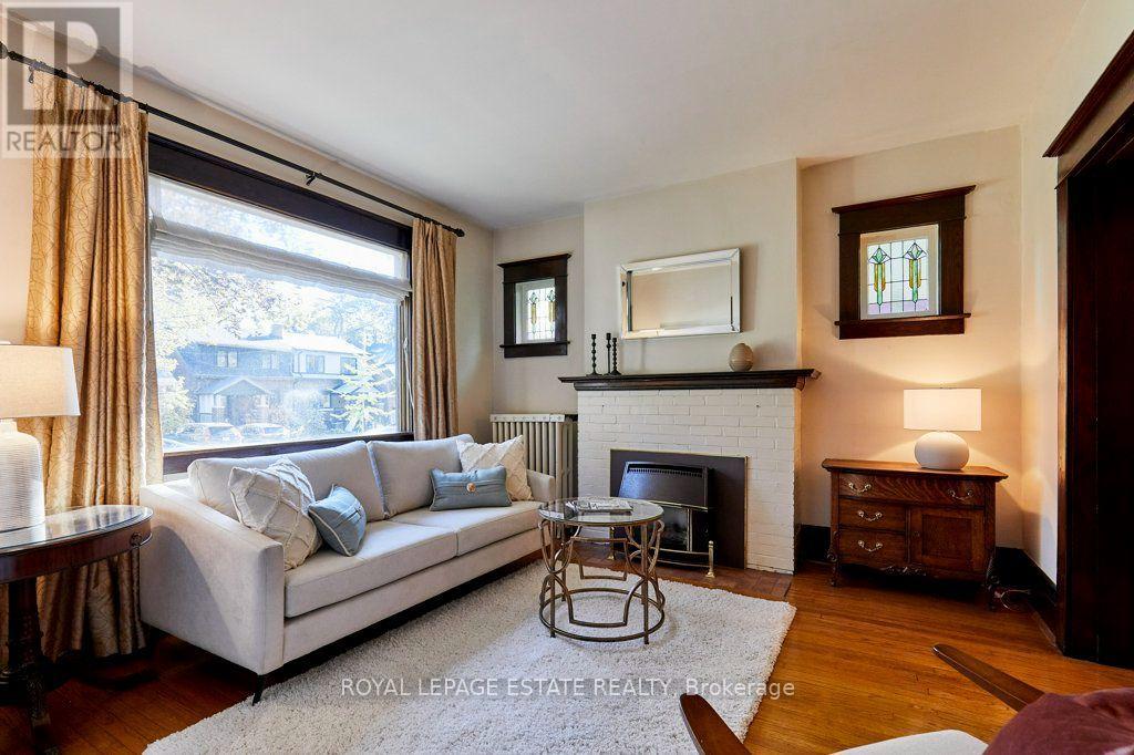 26 Bingham Avenue, Toronto, ON photo 3