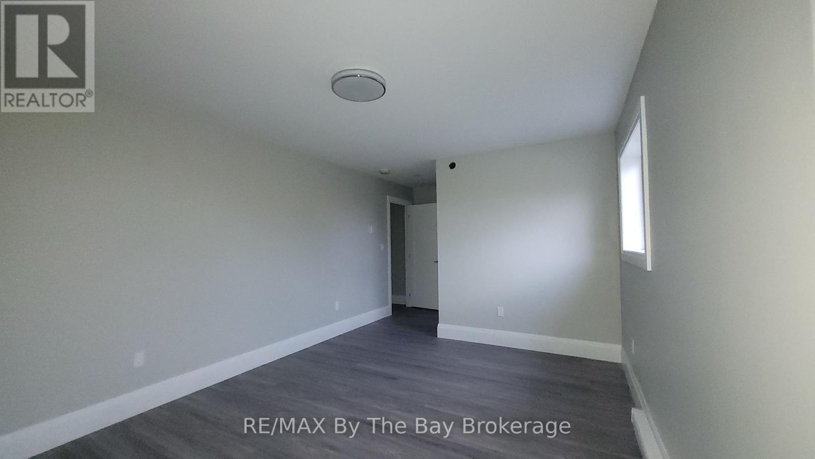 #1-436 5th Avenue, Tay photo 18