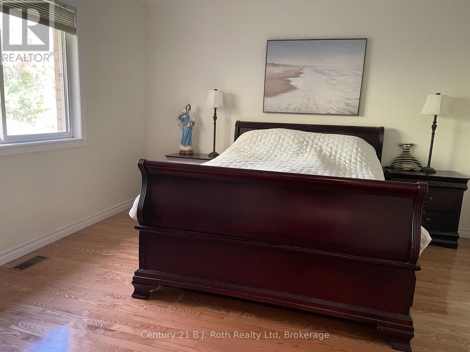 40 Marchand Drive, Penetanguishene photo 13