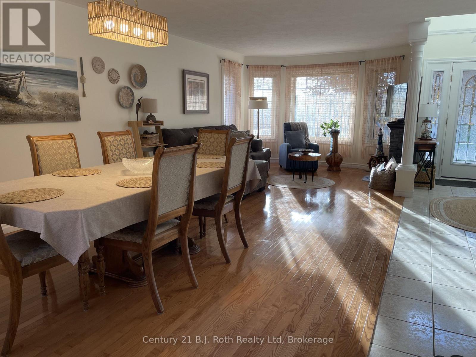 40 Marchand Drive, Penetanguishene photo 5