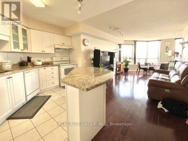 710- 9015 Leslie Street, Richmond Hill, ON photo 3