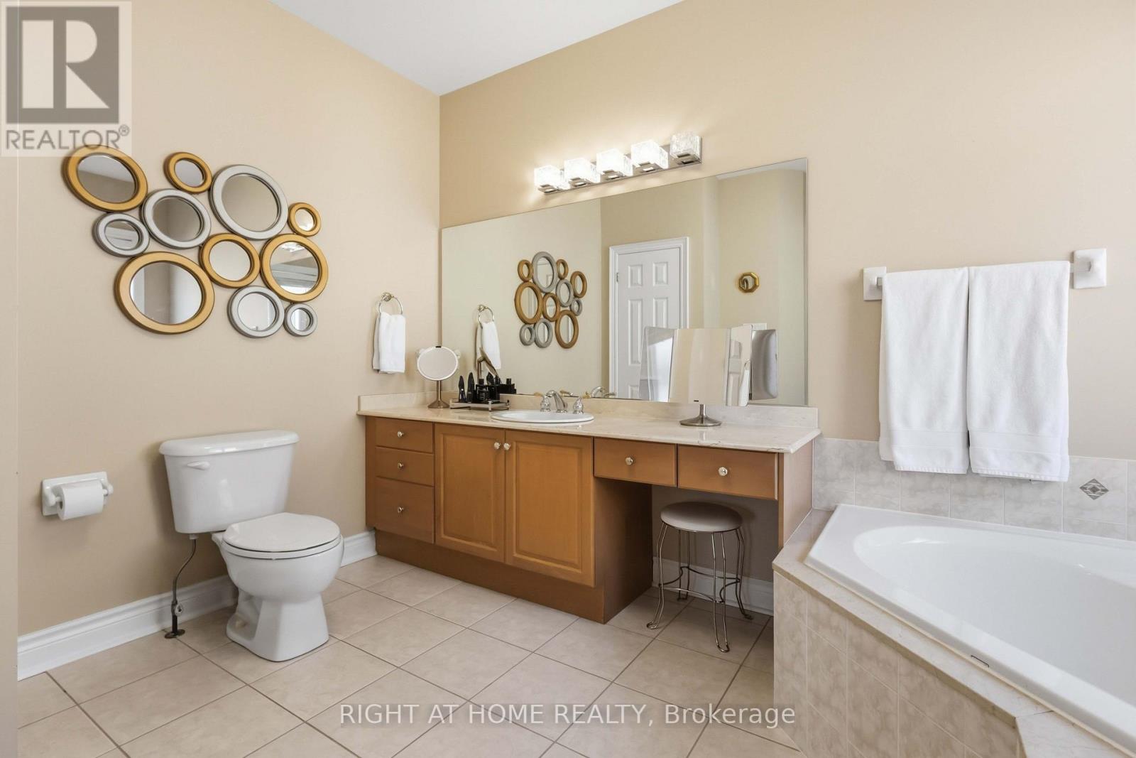 46 Player Place, Whitchurch-Stouffville, ON photo 33